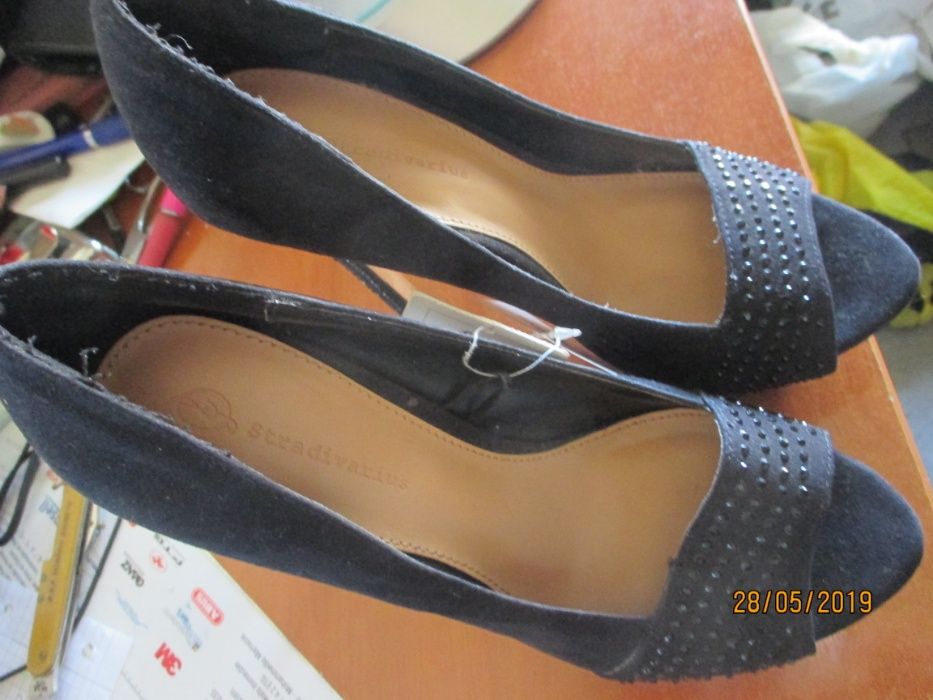 Sapatos de senhora Stradivarius, nº 36 - novos