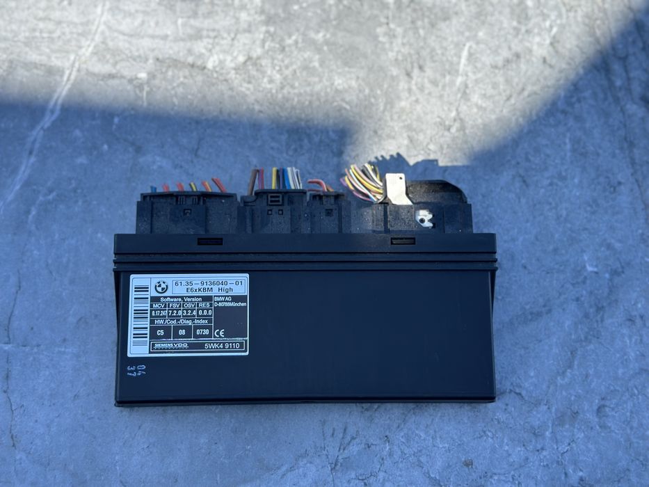 BMW E61 блок комфорта Модуль Блок Комфорту BMW 61.35 - 9136040-01 Шрот