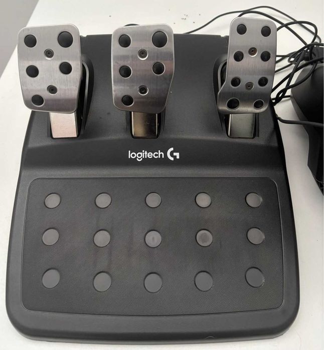 Volante e Pedais LOGITECH G29 Driving Force