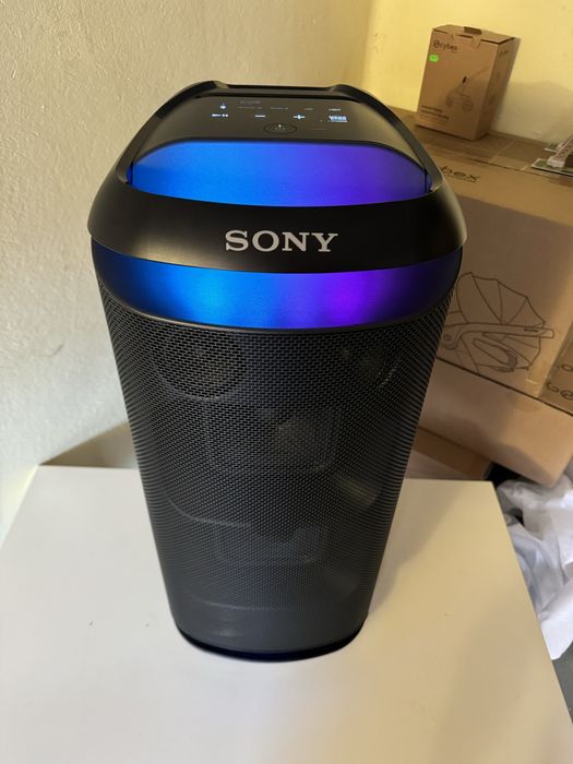 Портативна колонка. Sony SRS-XV 800.