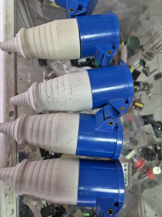 Вилка переносна 013 2P+PE 16A IP44 розетка 213 413