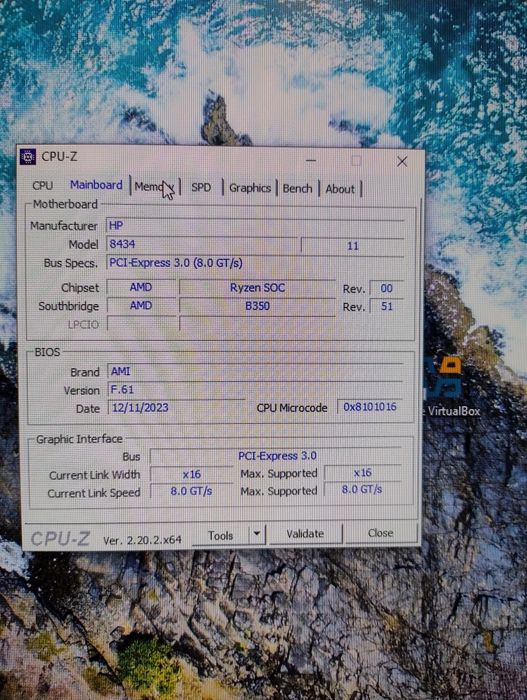 Komputer HP 285 G3 MT ryzen 5 2400g 16gb ram
