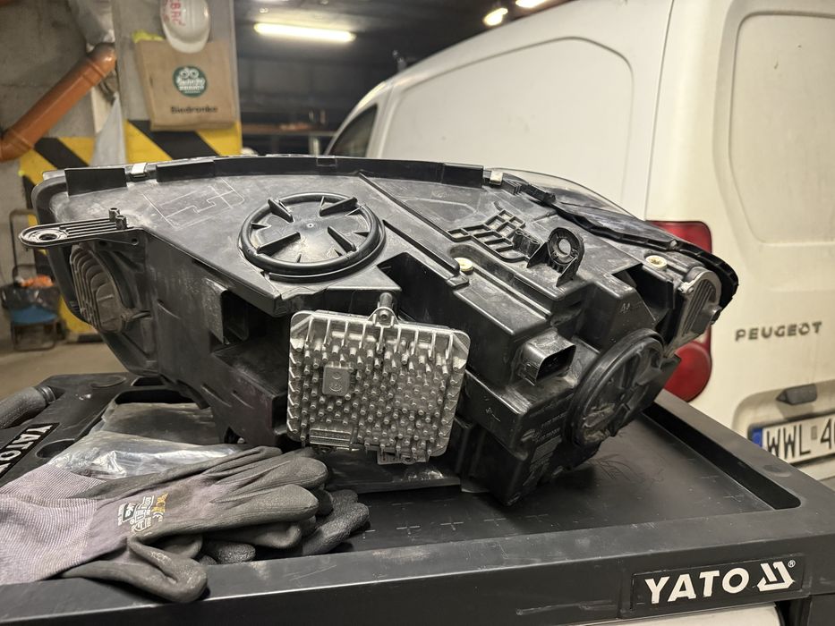 Bmw x5 x6 Adaptive led prawa.