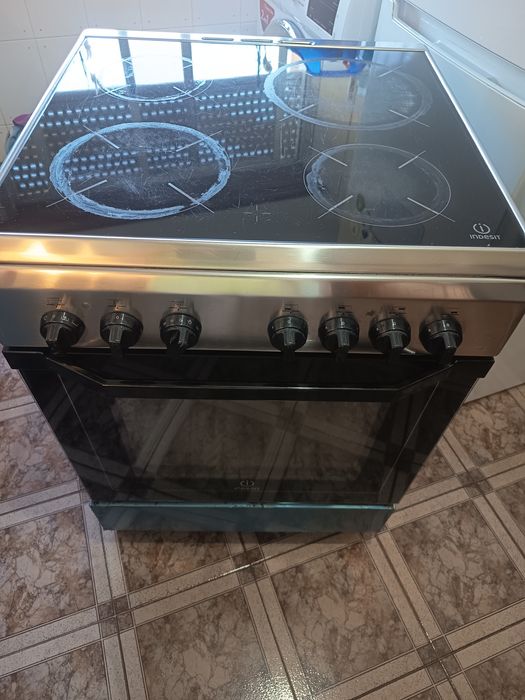 Vendo forno fogão elétrico
