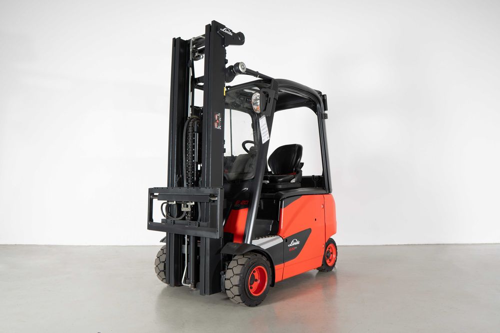 Empilhador elétrico Linde E20  - como novo