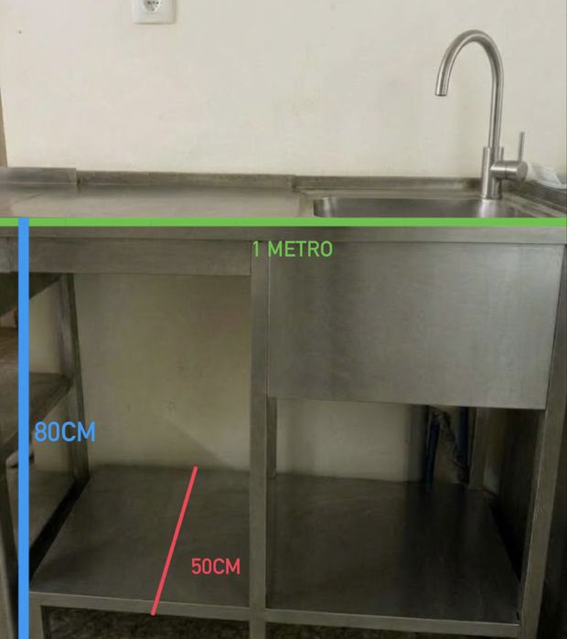Bancada com pio em inox