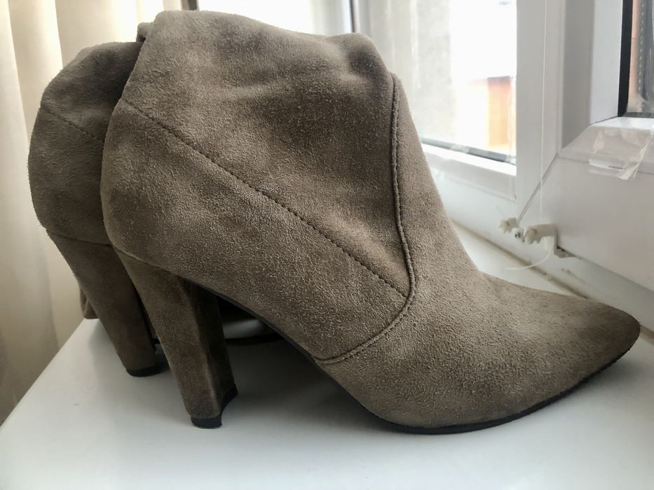 Ботфорди Stuart Weitzman (виробник Іспанія)