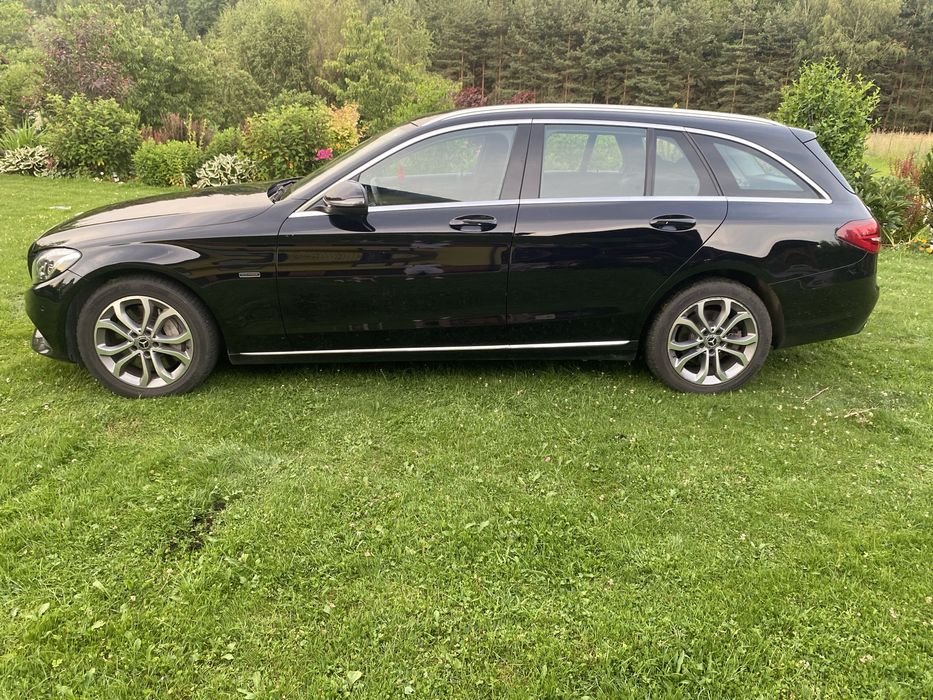 Mercedes-Benz C-klasaa 350e