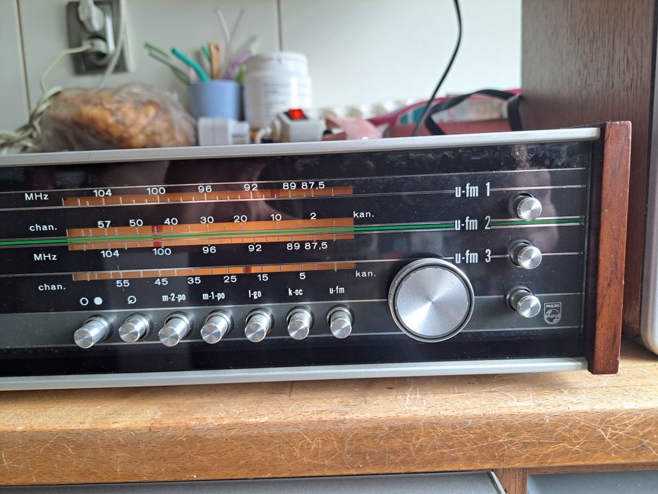 Amplituner Philips 22 RH 781