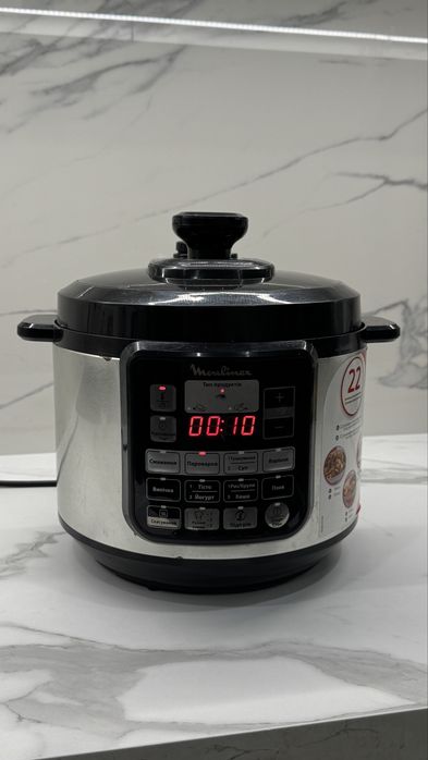 Мультиварка-скороварка Moulinex Initial Pressure CE620D32.