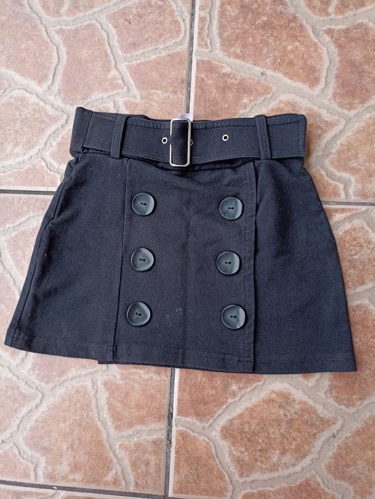Czarna spódniczka guziki ok 122cm