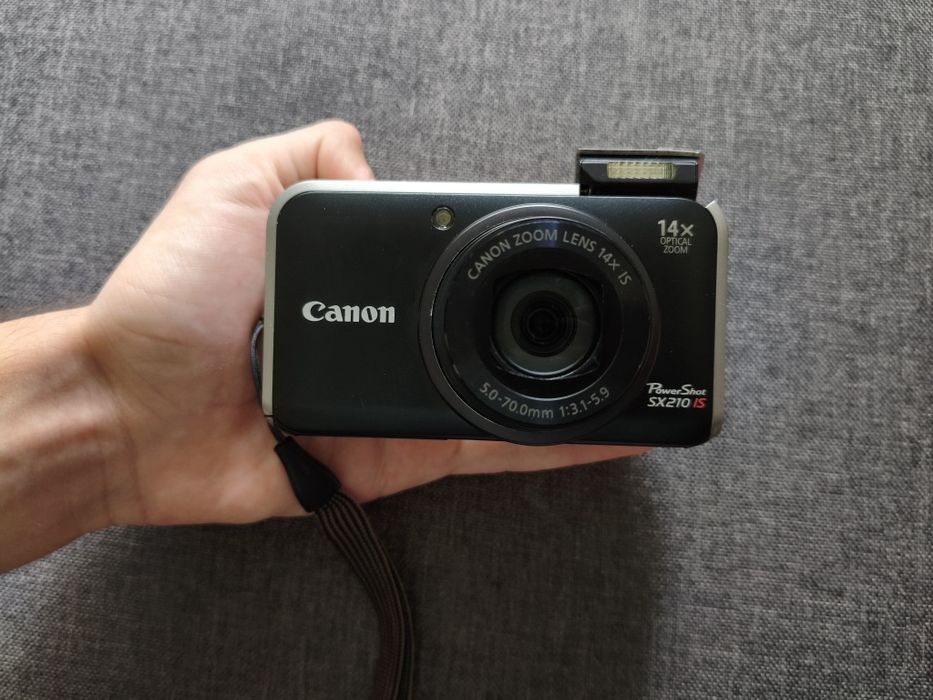 Цифровий фотоаппарат Canon PowerShot SX210 IS Black
