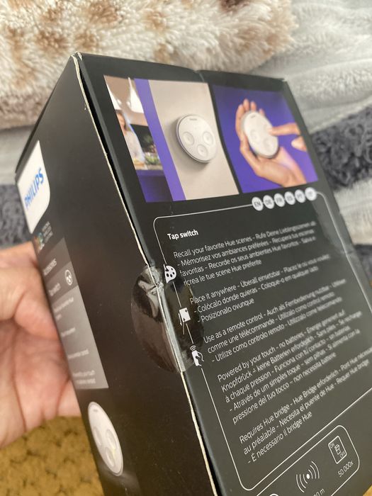 Philips Hue Smart Round Switch452423697291683844