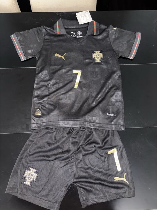 Kit criança Portugal 25/26 Ronaldo 7