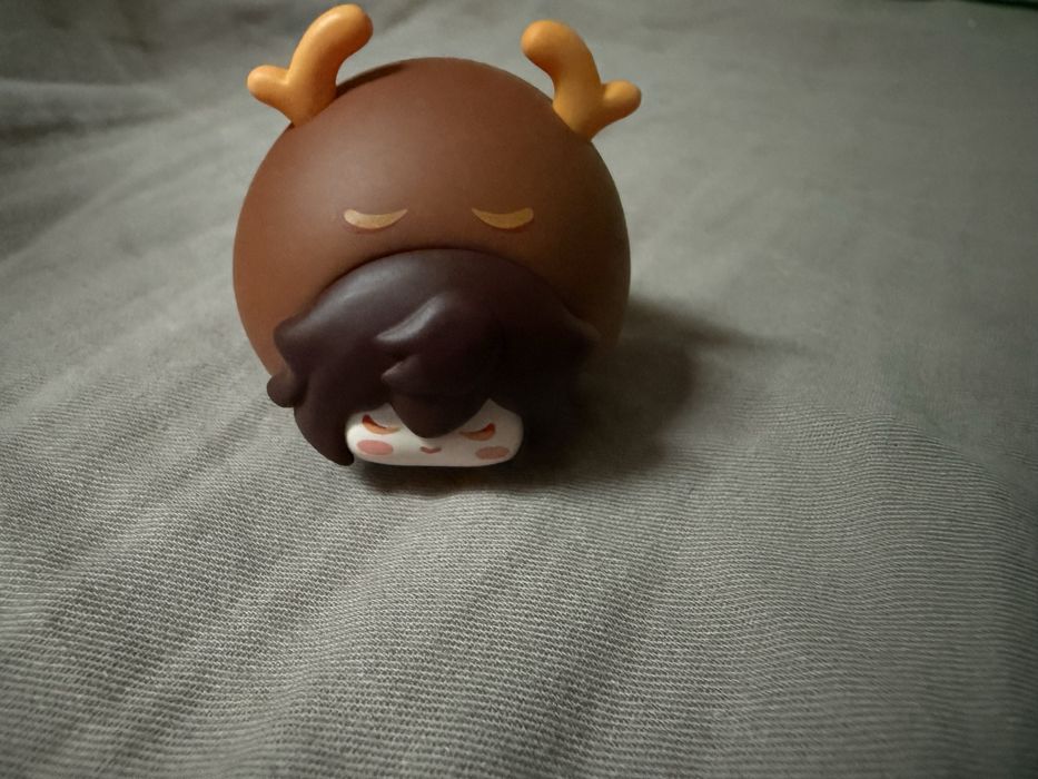 странник, нилу, гань юй, чжун ли фигурки геншин