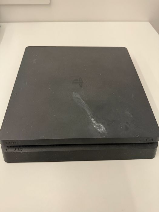 Konsola PS4 Slim Uszkodzona bez dysku