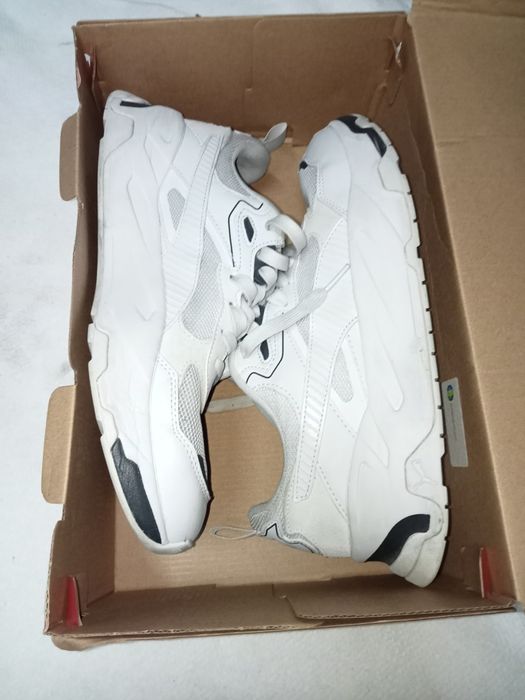 Puma Trinity brancos