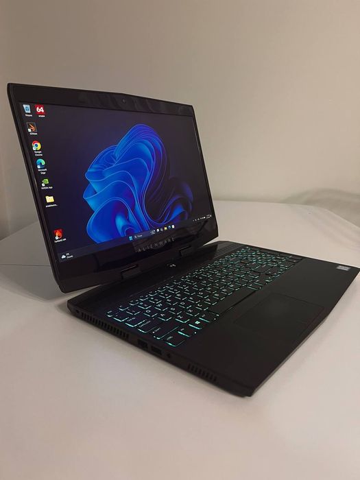 Ігровий  Alienware M15 | RTX 2070 | i7-9750H | RAM 16 Gb | 144Hz |