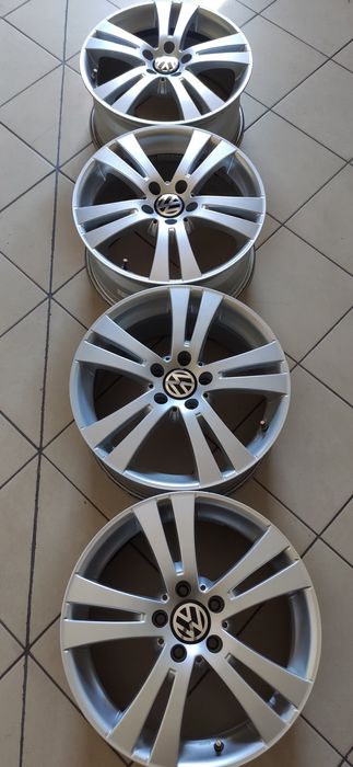 Диски R-17 5*112 7,5j et38  (Mercedes VW Skoda Audi)
