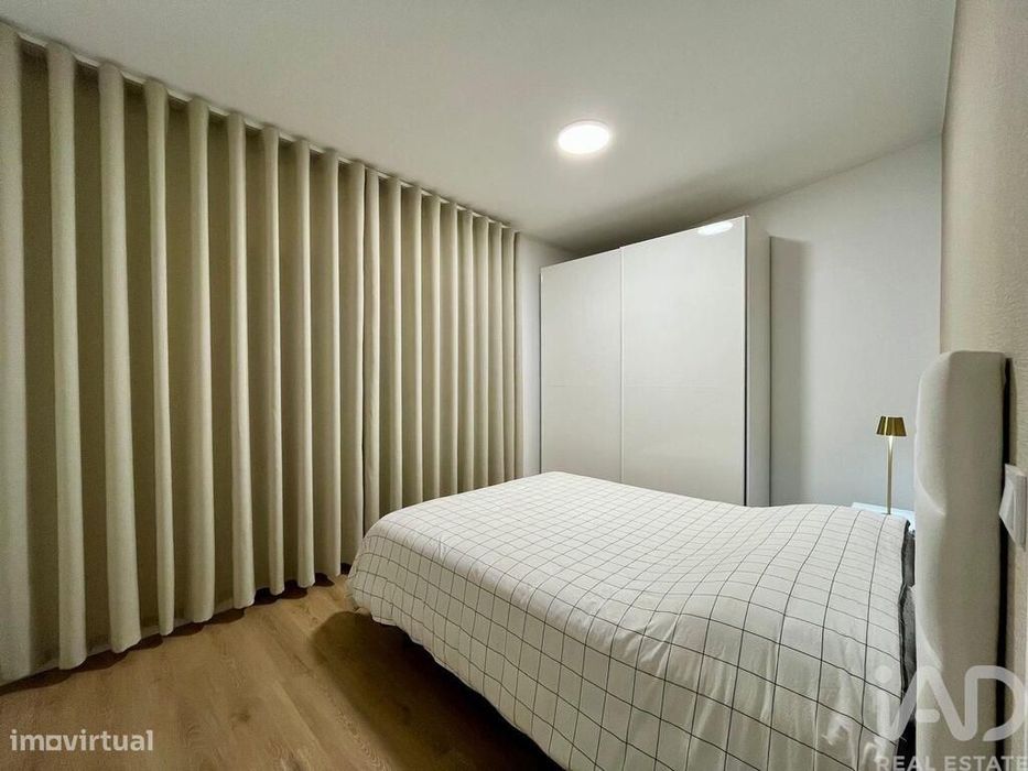 Apartamento T2 em Ramalde de 71 m2