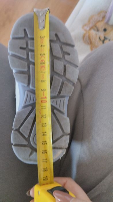 Buty zimowe dla dziewczynki