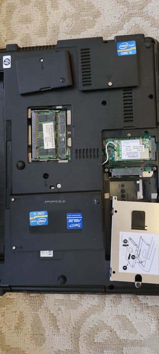 Ноутбук HP Compaq 6730s  На запчастини