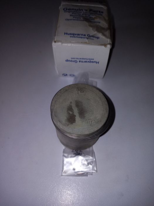 Husqvarna  Tlock  44MM oryginal