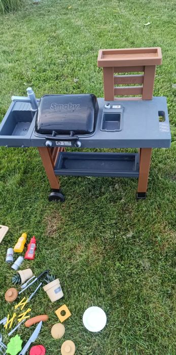 Grill dla dzieci do zabawy firmy Smoby
