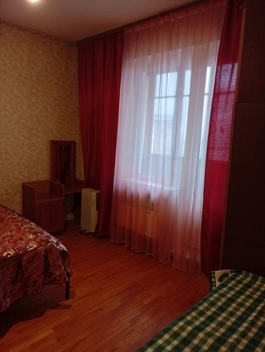 Здаю КІМНАТИ в квартирі