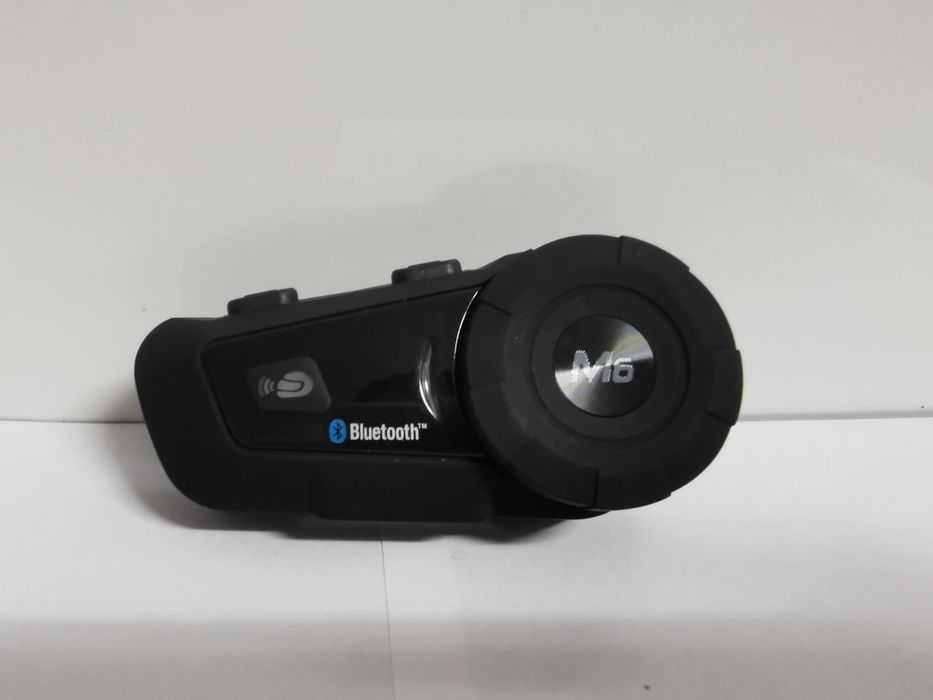 Bluetooth Headsets/Intercoms/Radio/Helmet/Motorcycle (NEW)63825545355265123