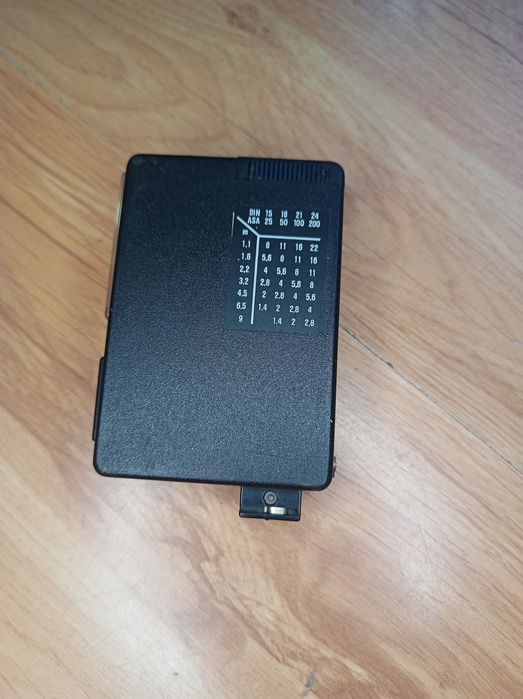 Aparat Zenit i wraz z lampa błyskowa