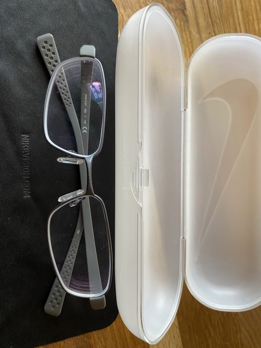 Oprawki NIKE szare model 8161 rozmiar 065 140