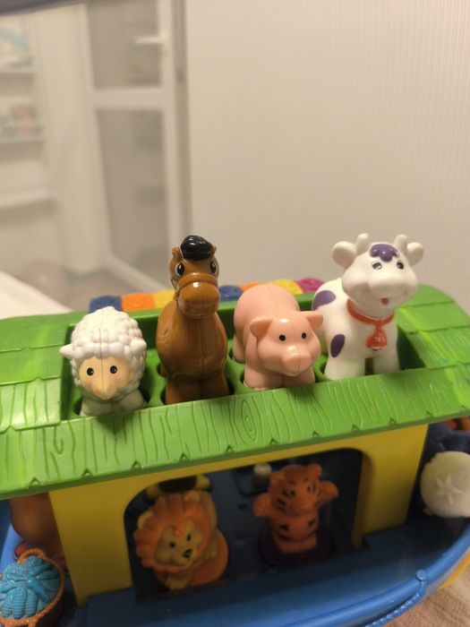 Ноєв ковчег, укр мова,без слона