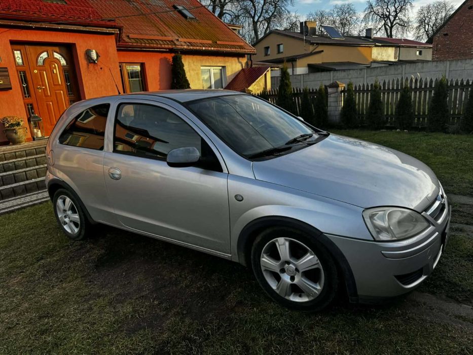 Corsa 1,2 benzyna sprawna klimatyzacja