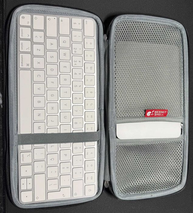 Apple Magic Keyboard + Magic Trackpad + Estojo Hermitshell