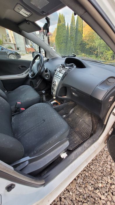 Toyota Yaris Rok 2007