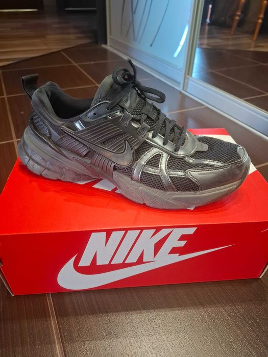 Кросівки NIKE оригінал