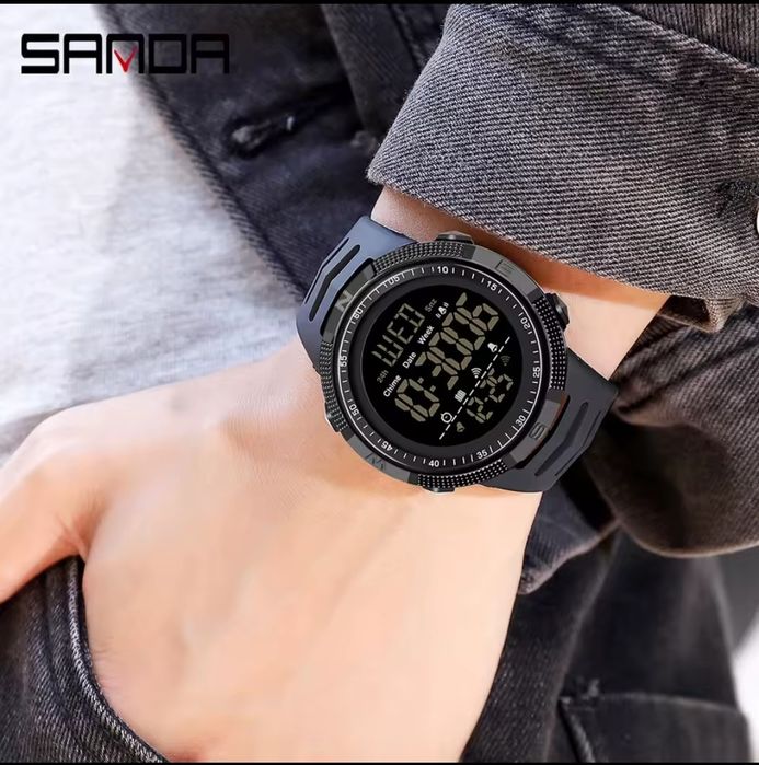 Outdoor Sports Digital 5 ATM Water Proof Watch