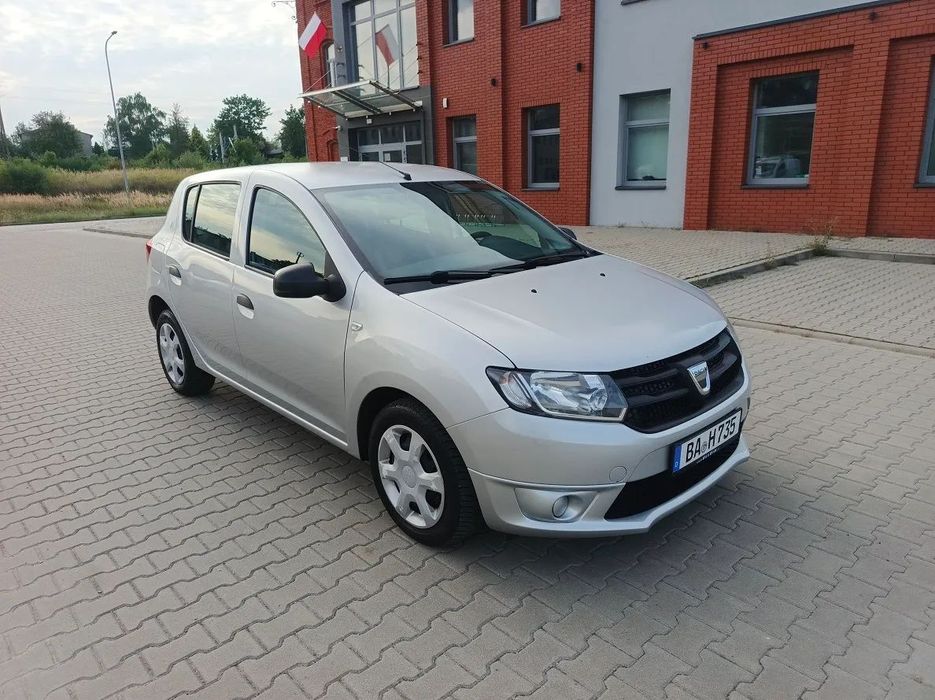 Dacia Sandero Zadbane SANDERO *klima*elektryczne szyby*bezwypadkowa*2kpl kół