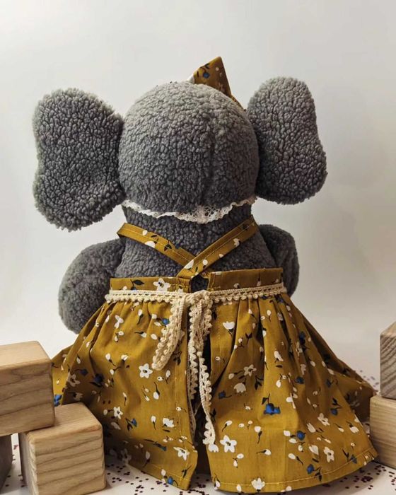 М'яка іграшка ручної роботи. Слоник-унікалний подарунок для дитини.