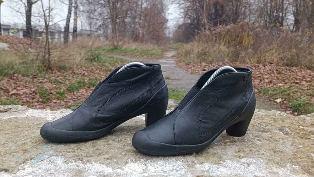 Жіночі шкіряні черевики, ботінки Camper