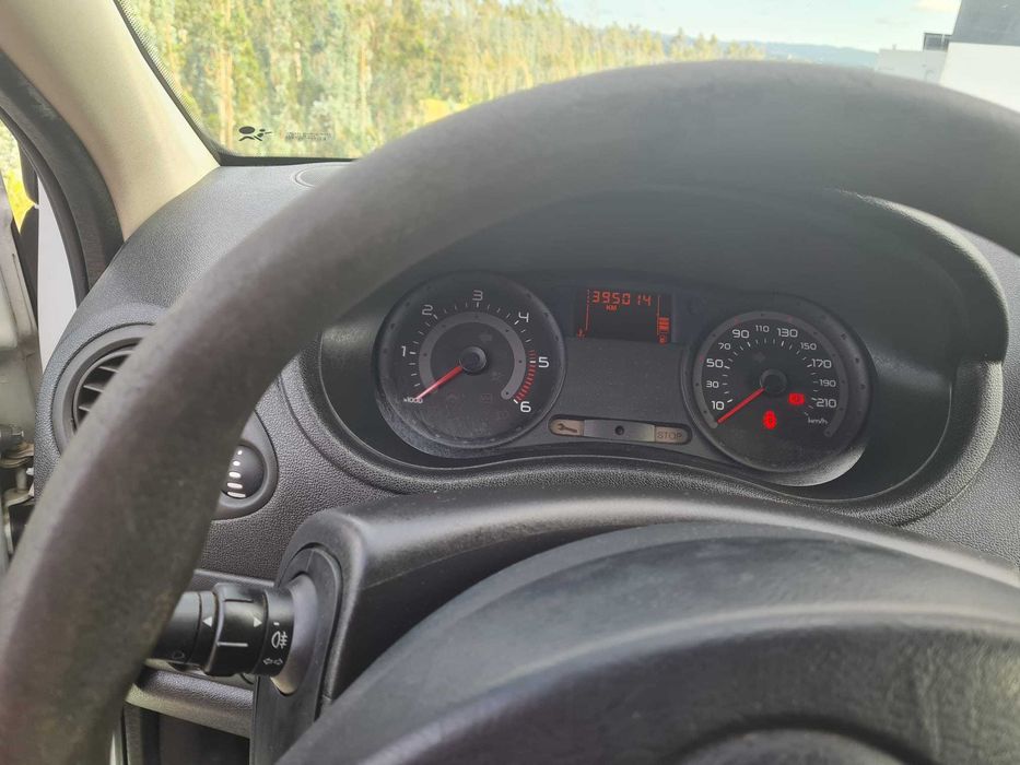Renault Clio III - 1.5 DCI 2009 Comercial