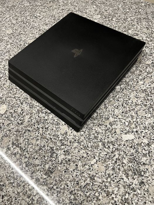 Playstation 4 Pro sem caixa