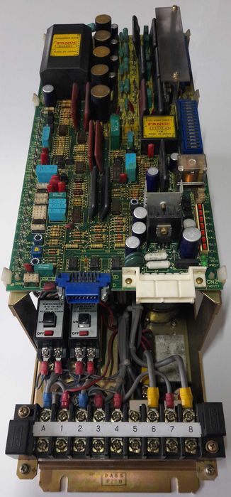 Fanuc A06B-6047-H002 Unidade de Controlo de Velocidade