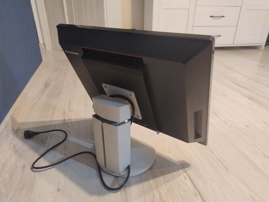 Lenovo all in one