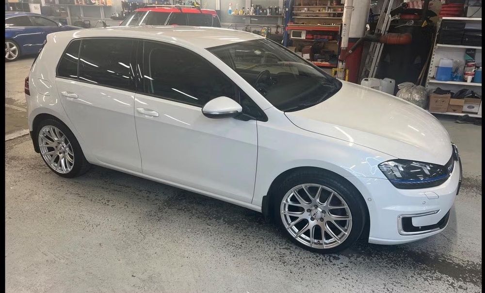 Volkswagen E-Golf 24, Шкіра, Без ДТП