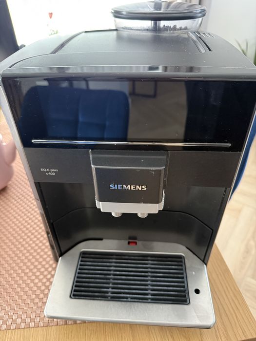 Ekspres do kawy Siemens eq 600 s400