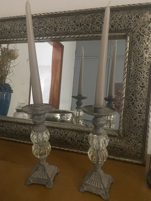 Urgente! Espelho com moldura trabalhada prateada