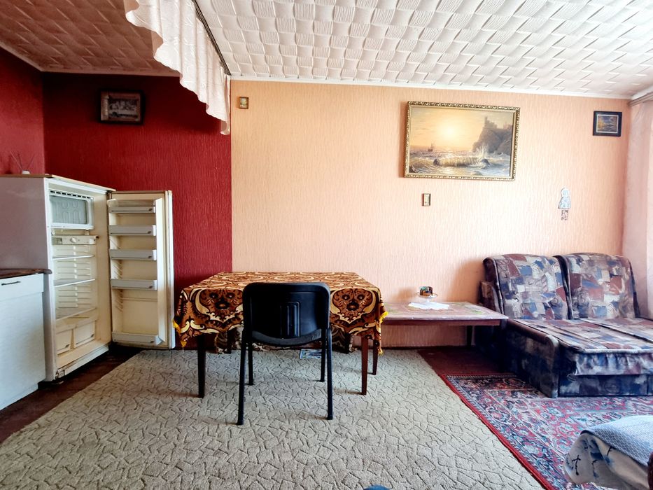 Здам кімнату /18 кв. разом з комунальними