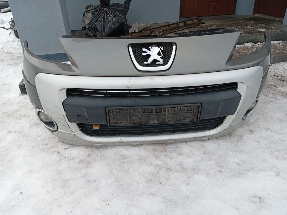 Sprzedam Zderzak przód tył Peugeot Partner kolor*KTQ*